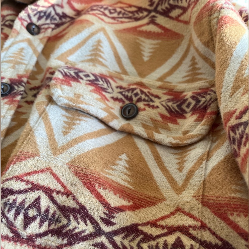 PENDLETON - MEN'S LIGHTWEIGHT DOUBLESOFT BEACH SHACK SHIRT - Large - Picture 4 of 5